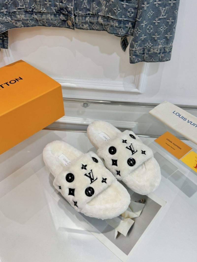 Louis Vuitton Slippers